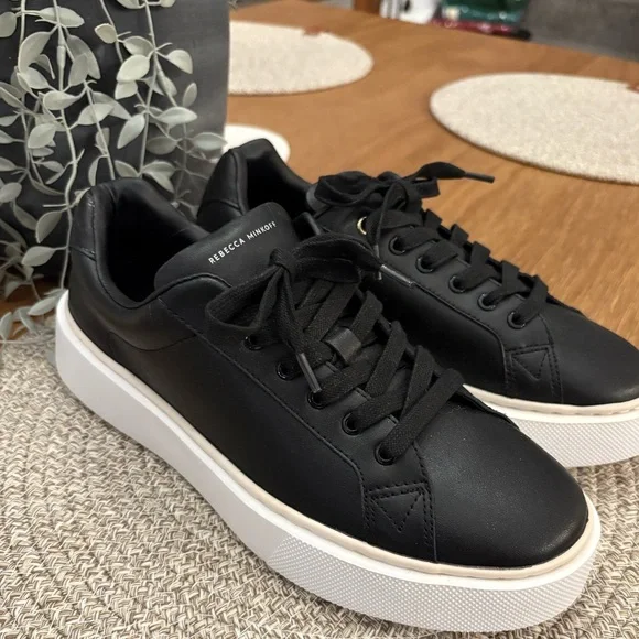 Women’s Rebecca Minkoff Leather Platform Sneakers Black Size 8 NEW - Picture 2 of 4